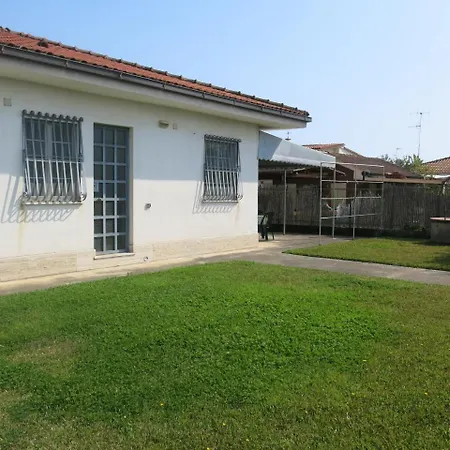 Villa Sciarry - Indipendente Con Grande Giardino